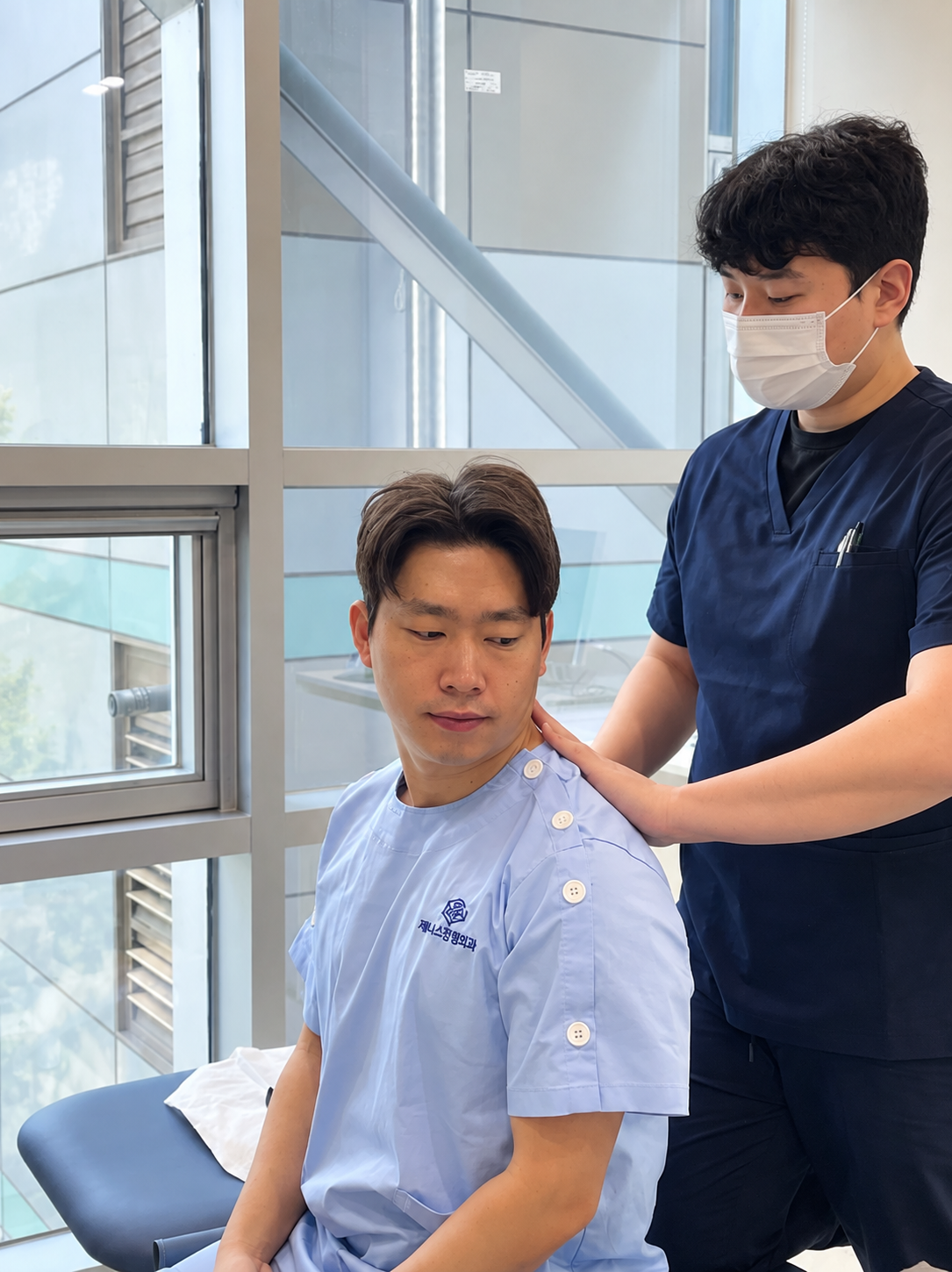 영등포 목통증과 어깨 팔 불편감 관련 대표 안내 이미지